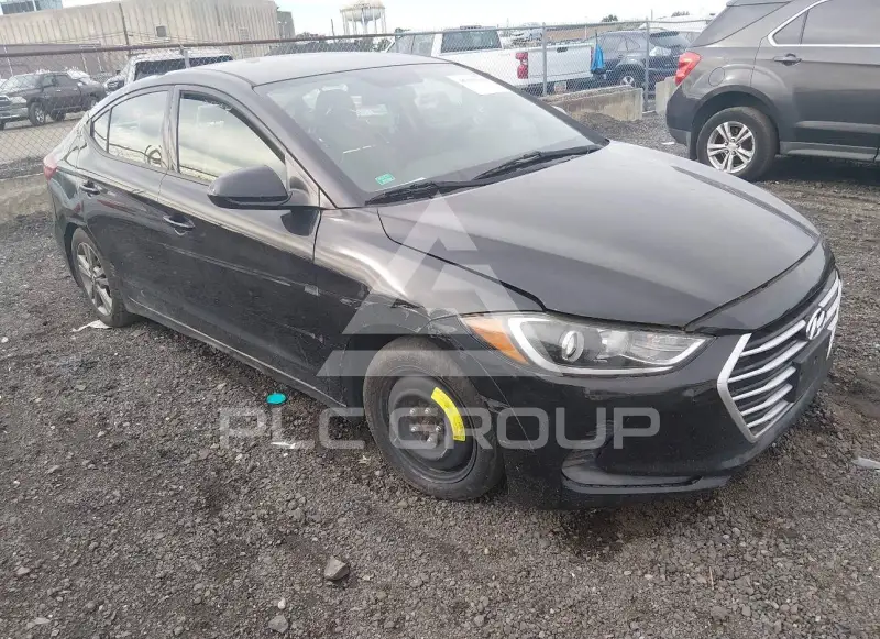 2017 Hyundai Elantra photo