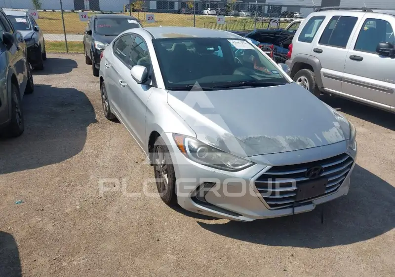 2017 Hyundai Elantra photo