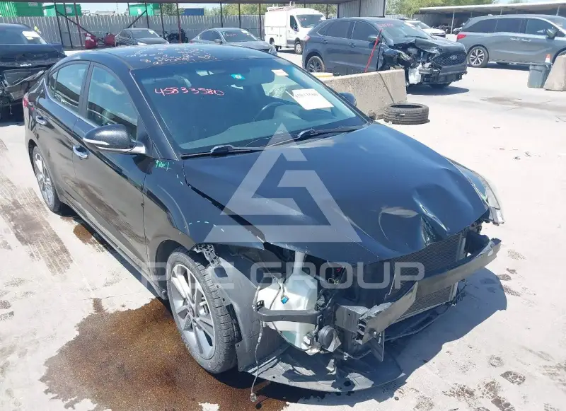 2017 Hyundai Elantra photo