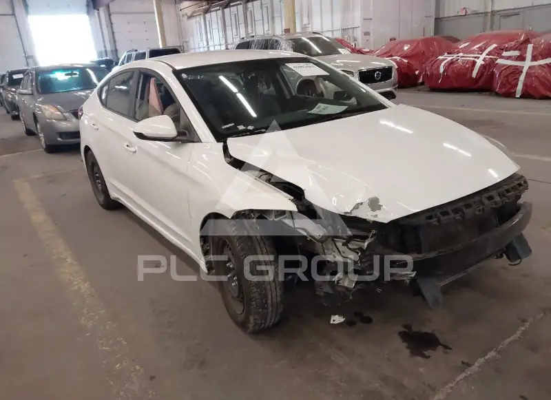 2017 Hyundai Elantra photo