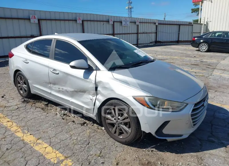 2017 Hyundai Elantra photo
