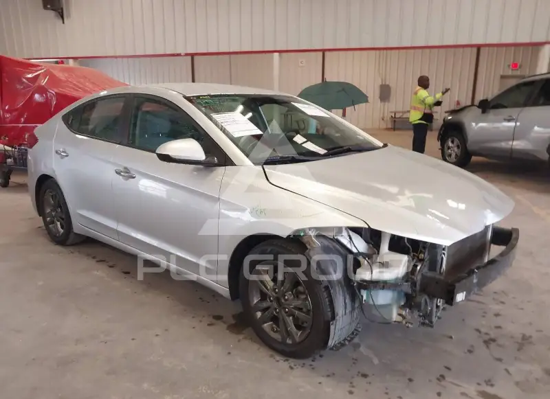 2017 Hyundai Elantra фото