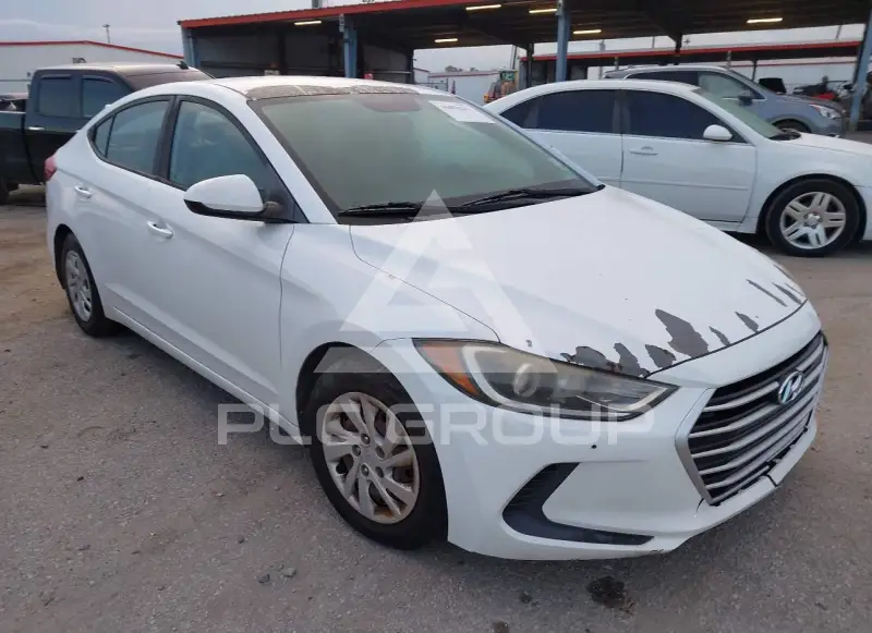 2017 Hyundai Elantra photo