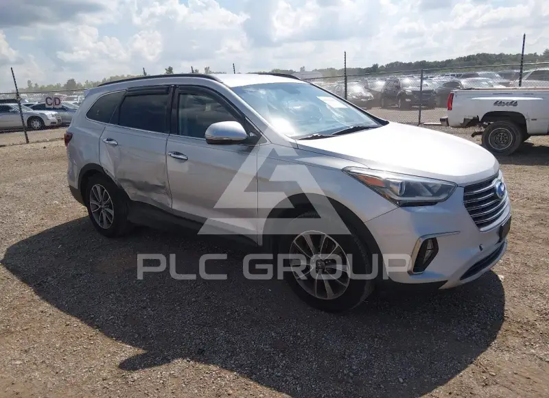2017 Hyundai Santa Fe photo
