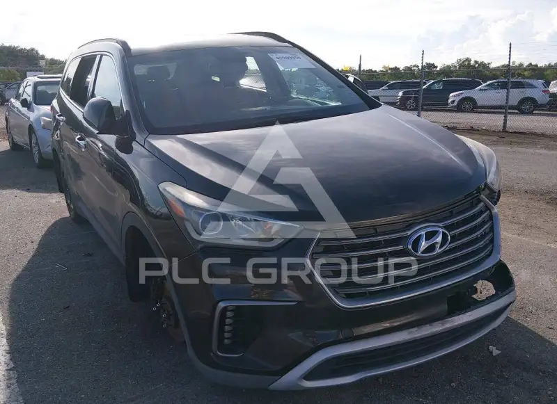 2017 Hyundai Santa Fe photo
