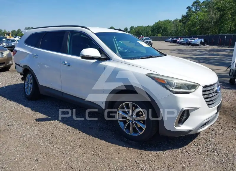 2017 Hyundai Santa Fe photo