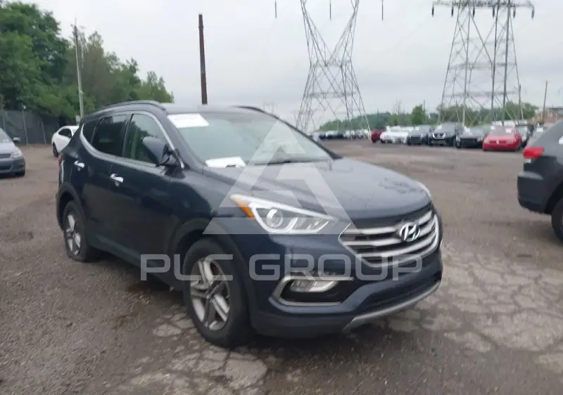 2017 Hyundai Santa Fe photo