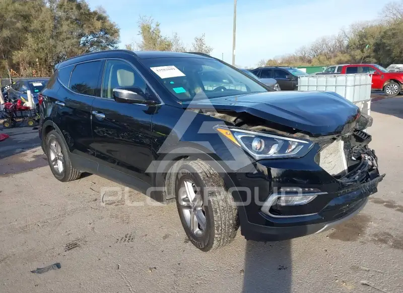 2017 Hyundai Santa Fe photo