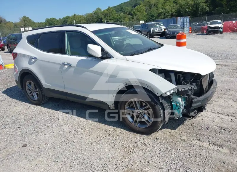 2017 Hyundai Santa Fe photo