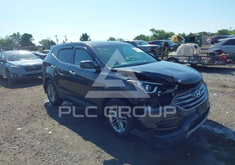 2017 Hyundai Santa Fe photo