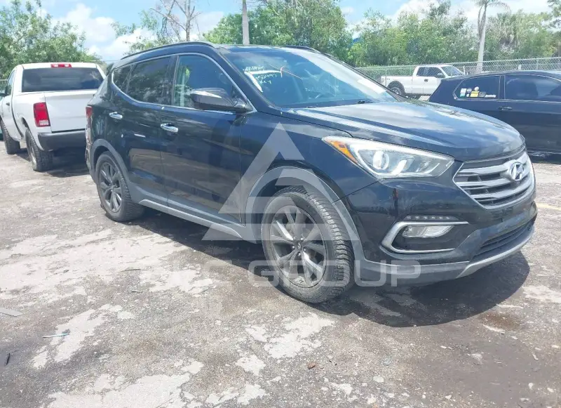 2017 Hyundai Santa Fe photo
