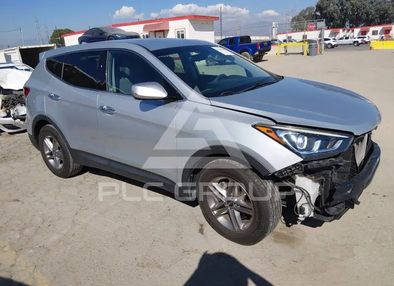 2017 Hyundai Santa Fe photo