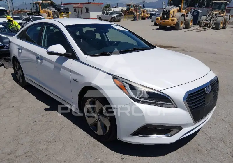 2017 Hyundai Sonata photo