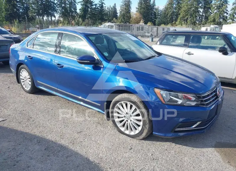 2017 Volkswagen Passat photo