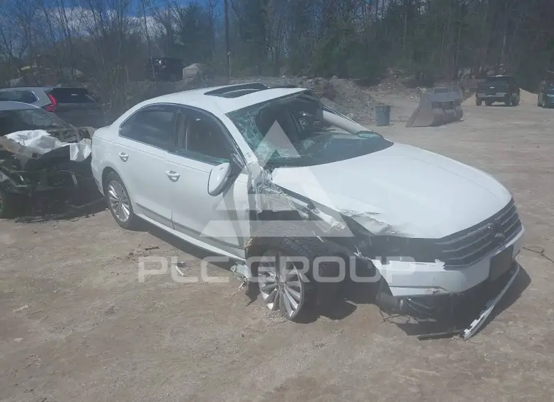 2017 Volkswagen Passat фото