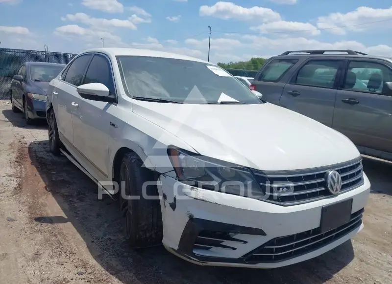 2017 Volkswagen Passat фото