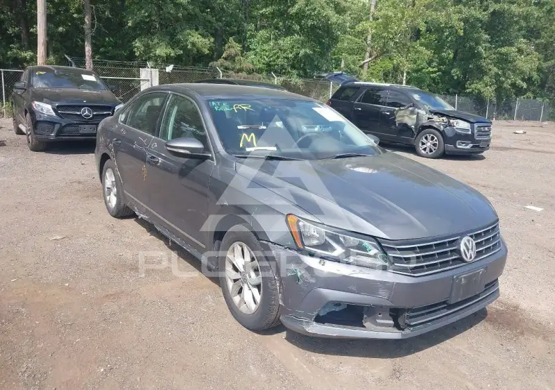 2017 Volkswagen Passat фото