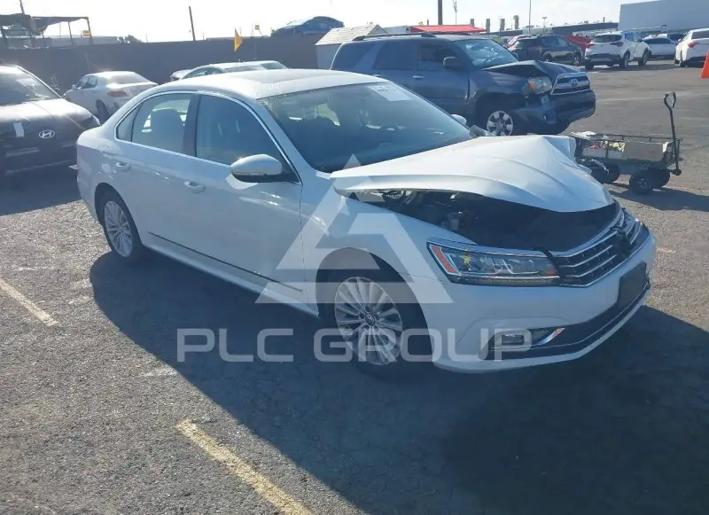 2017 Volkswagen Passat фото