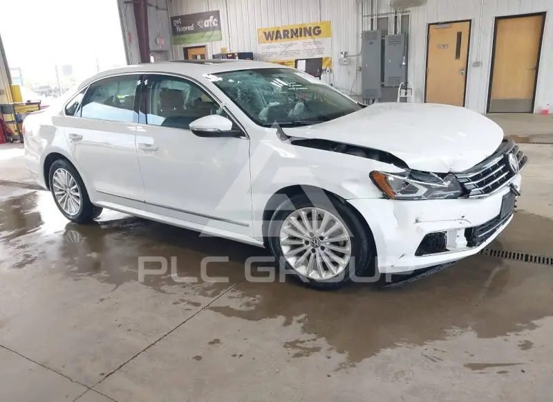 2017 Volkswagen Passat фото