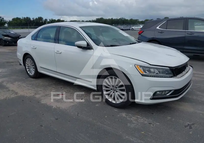 2017 Volkswagen Passat фото