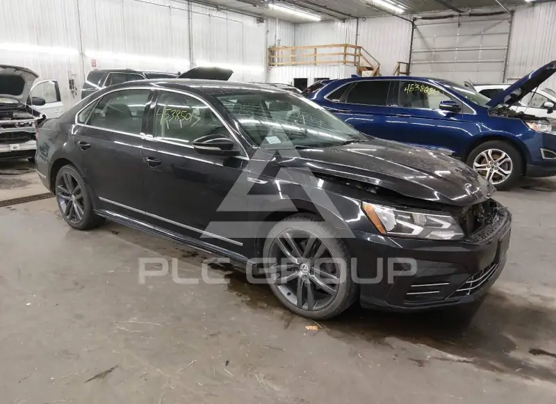 2017 Volkswagen Passat фото