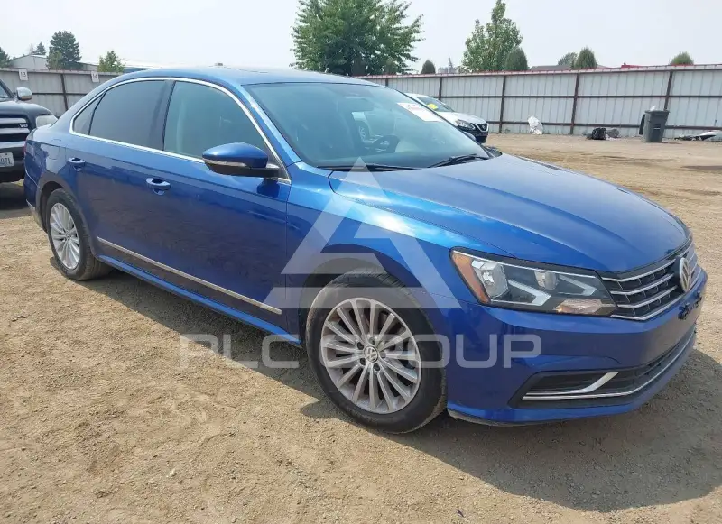 2017 Volkswagen Passat фото