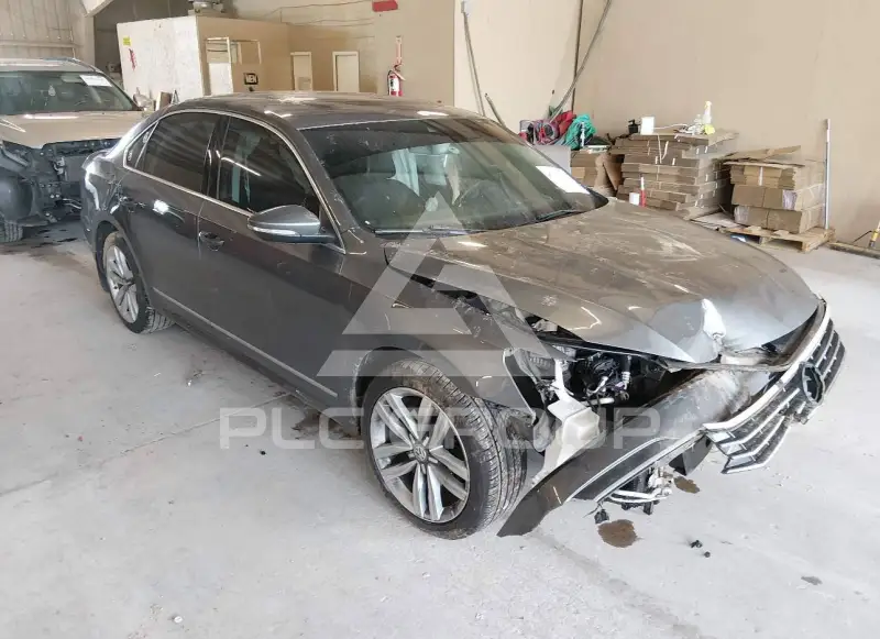 2017 Volkswagen Passat фото