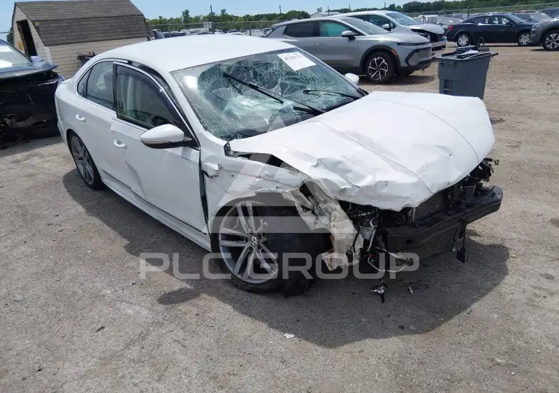 2017 Volkswagen Passat фото