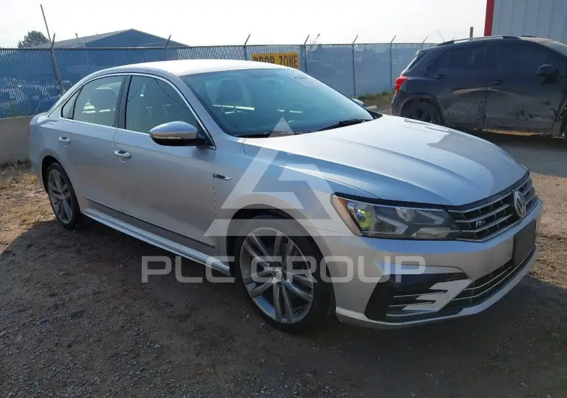 2017 Volkswagen Passat фото