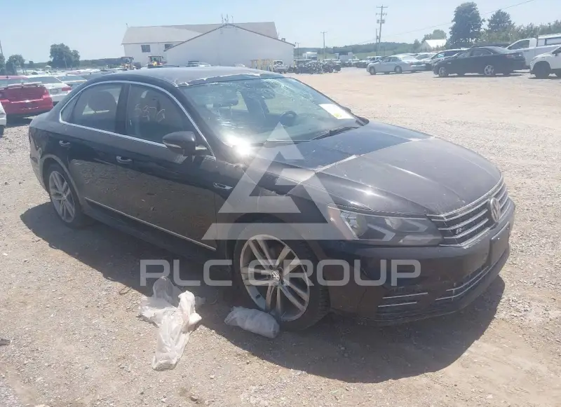 2017 Volkswagen Passat фото