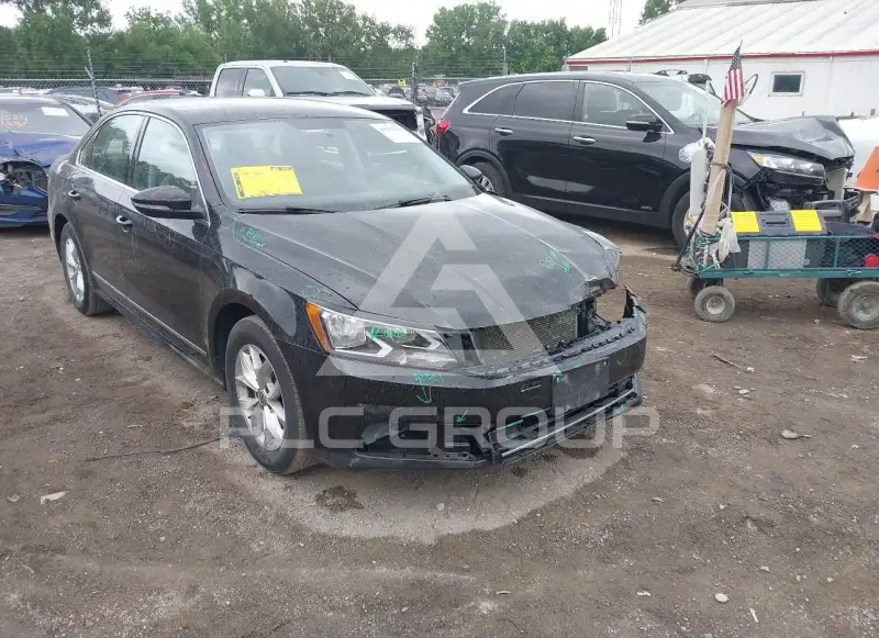 2017 Volkswagen Passat фото