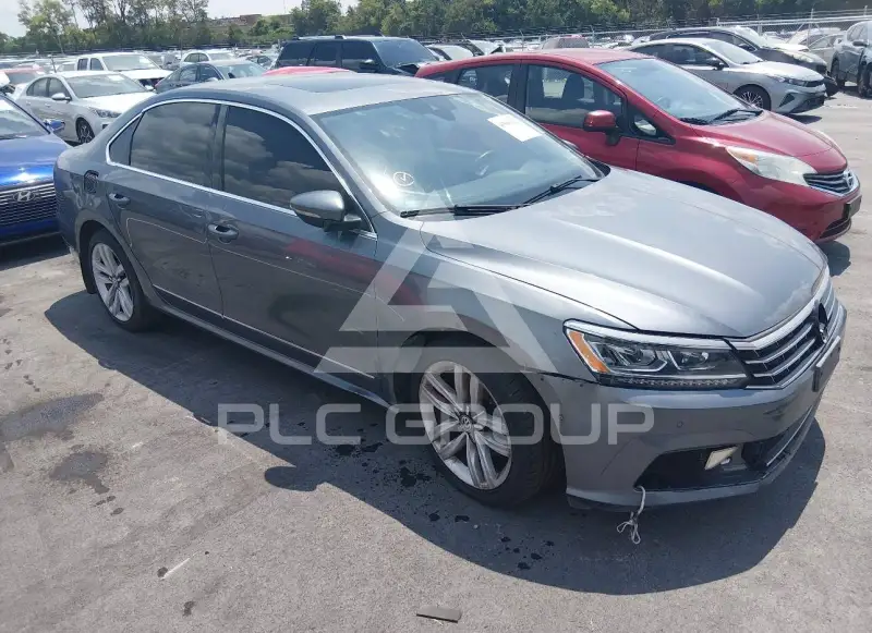 2017 Volkswagen Passat фото