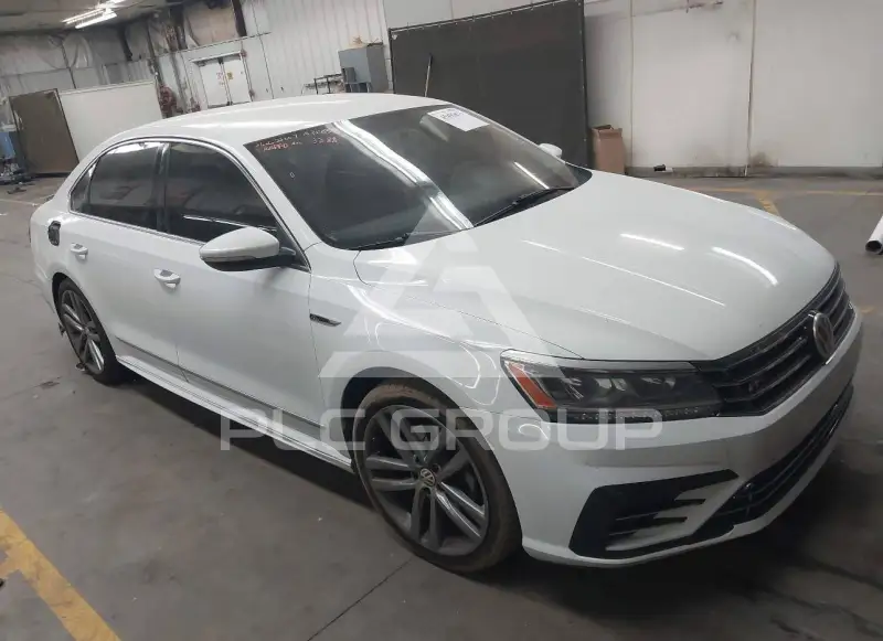 2017 Volkswagen Passat фото