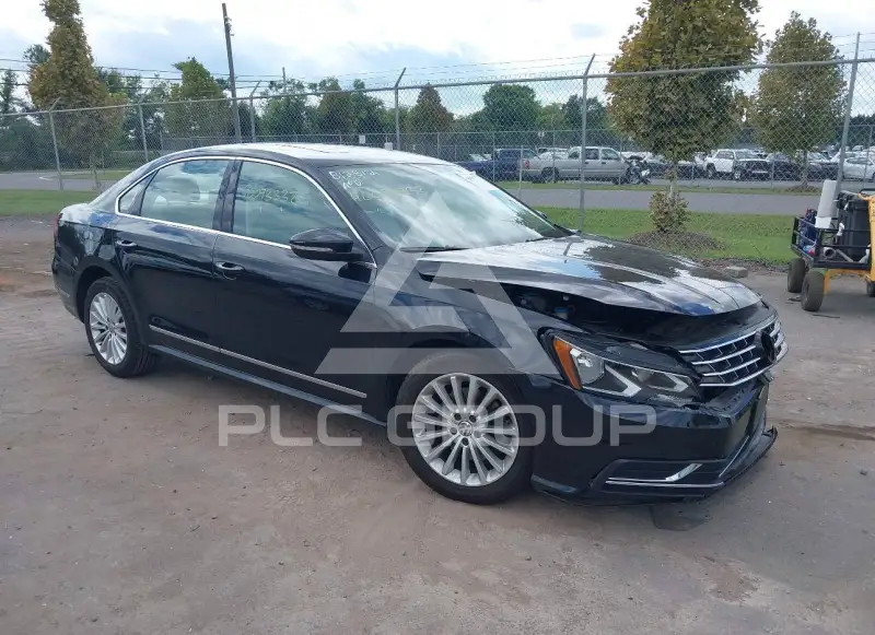 2017 Volkswagen Passat photo