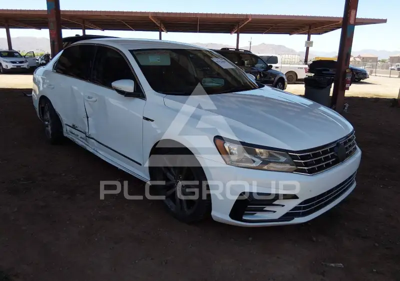 2017 Volkswagen Passat фото