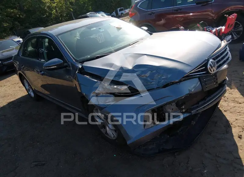 2017 Volkswagen Passat фото