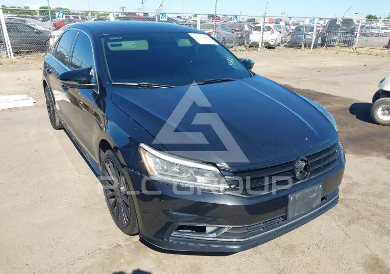 2017 Volkswagen Passat photo