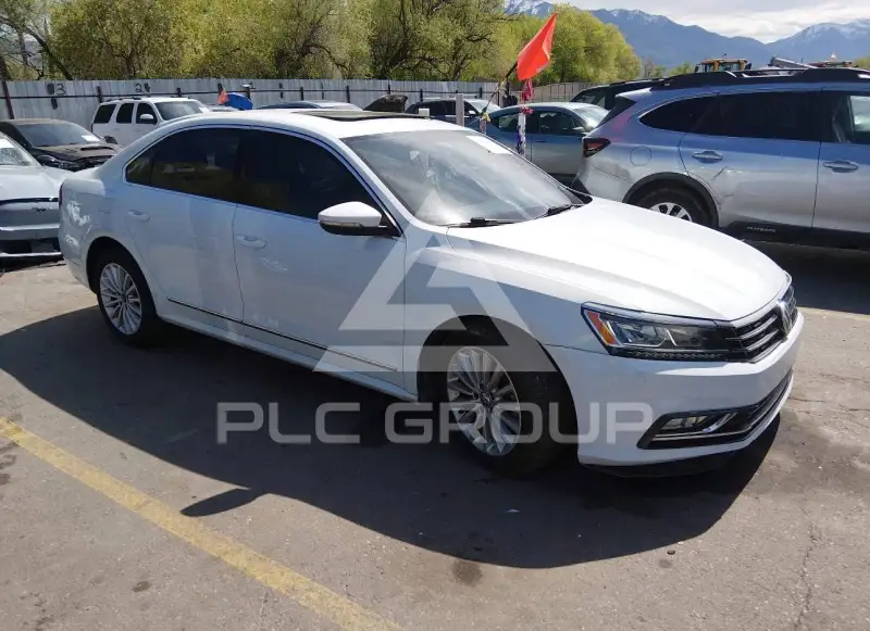 2017 Volkswagen Passat photo