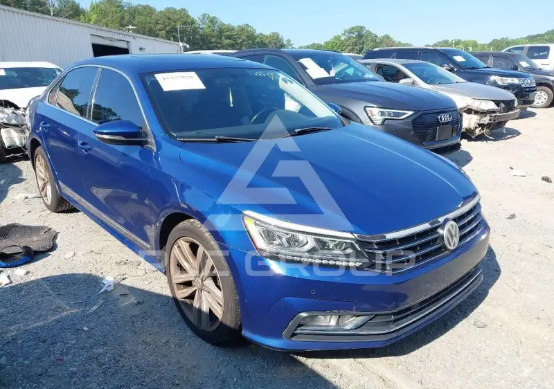 2017 Volkswagen Passat photo