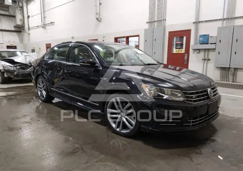 2017 Volkswagen Passat photo