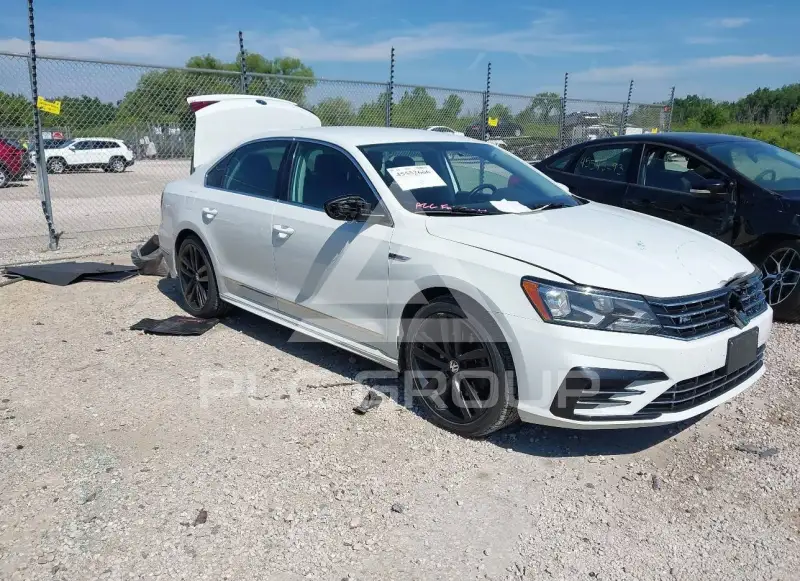 2017 Volkswagen Passat фото