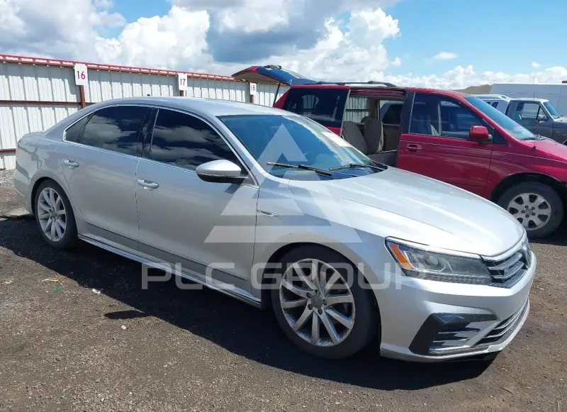 2017 Volkswagen Passat фото