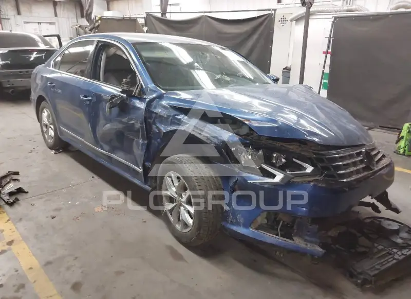 2017 Volkswagen Passat фото