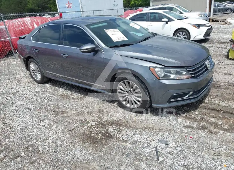 2017 Volkswagen Passat photo