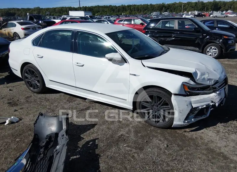 2017 Volkswagen Passat photo