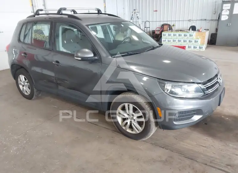 2017 Volkswagen Tiguan photo