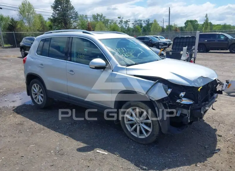 2017 Volkswagen Tiguan фото