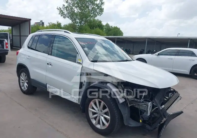 2017 Volkswagen Tiguan фото