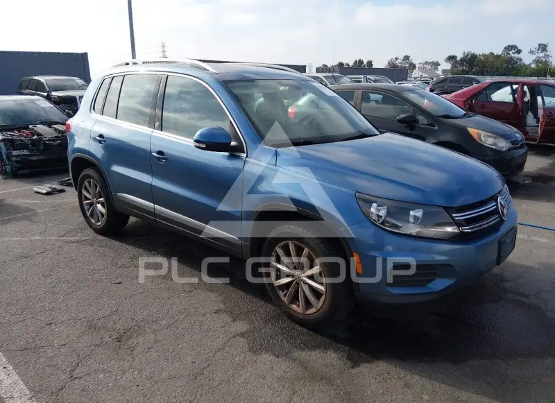 2017 Volkswagen Tiguan photo