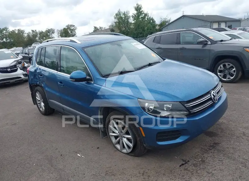 2017 Volkswagen Tiguan photo